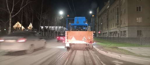 Уборка улиц и дорог спецтехникой и дорожными уборочными машинами стоимость услуг и где заказать - Курск