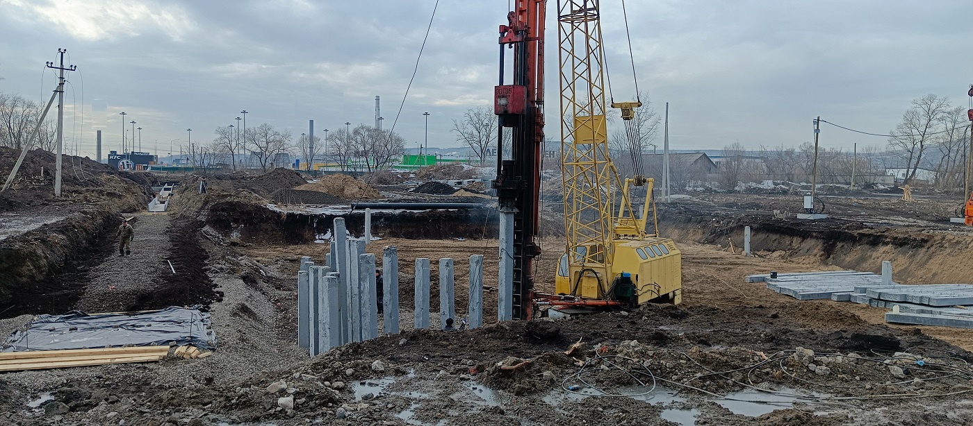 Аренда сваебоя для забивки бетонных свай в Курской области