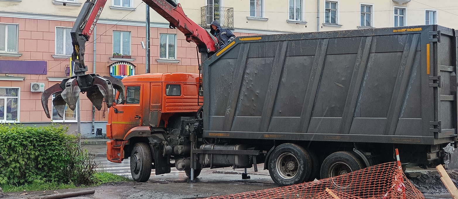 Услуги по ремонту ломовозов в Рыльске